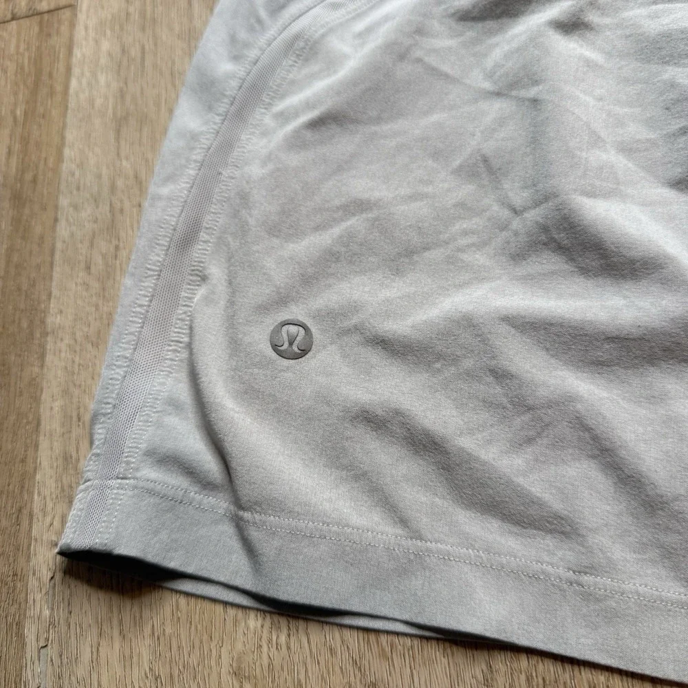 Lululemon Pace Breaker Linerless Short 5